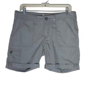 NWT Levi's Signature Gray Mid Rise Misses Shorts Size 8